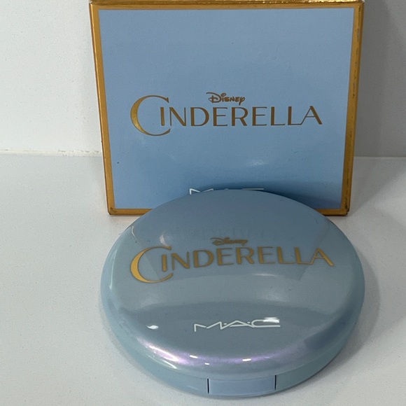 Mac Cosmetics Cinderella collection Beauty Power in “Mystery Princess” - Picture 3 of 4